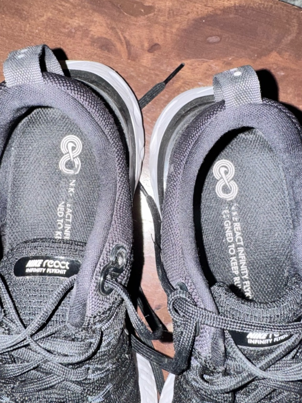 Nike Black and White Women's Knit Athletic Sneakers - Picture 7 of 9